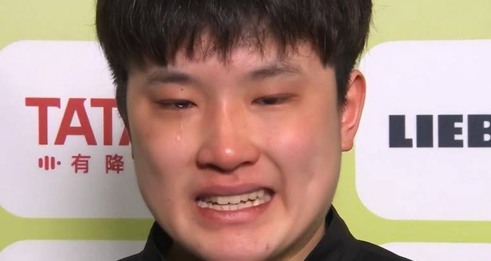 张本宇恳求中国网友停止谩骂 借身份认同化解中