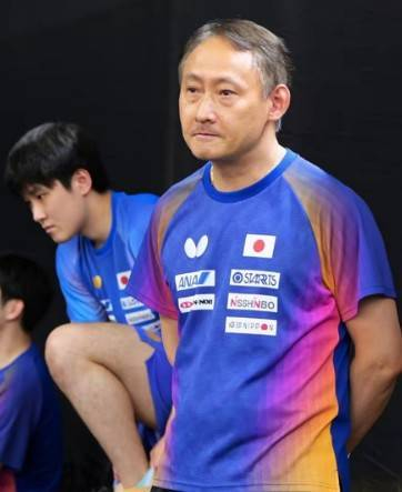 张本宇恳求中国网友停止谩骂 借身份认同化解中