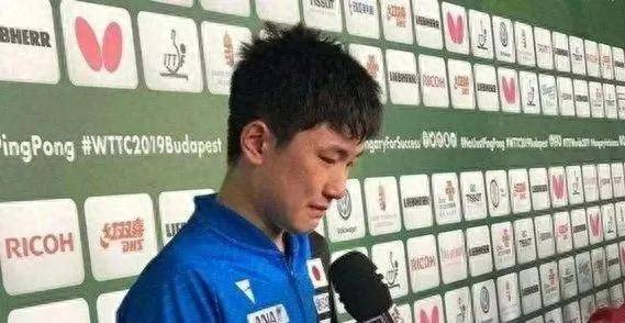 张本宇恳求中国网友停止谩骂 借身份认同化解中