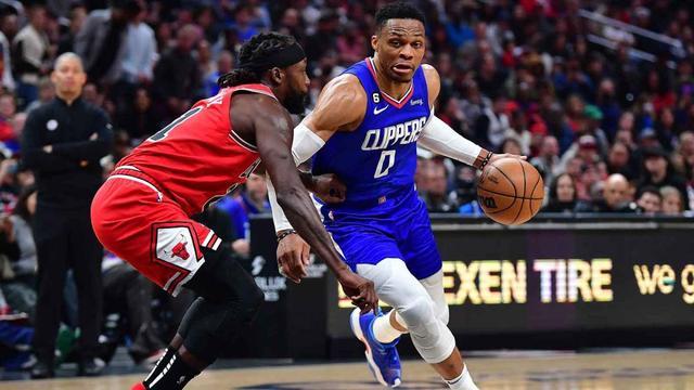 前NBA后卫贝弗利称威斯布鲁克为历史第二控卫，