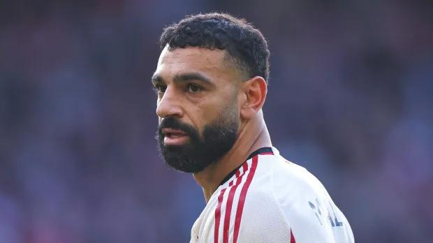 萨拉赫与阿诺德离队引争议，利物浦决策被批错