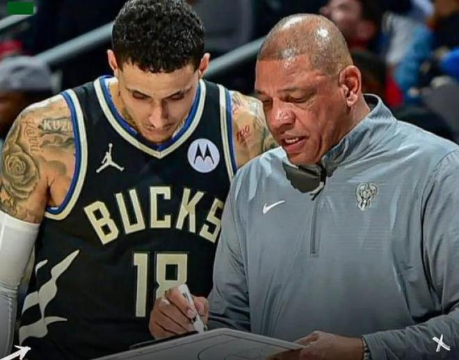 字母哥与雄鹿矛盾升级 教练组内部冲突引爆更衣