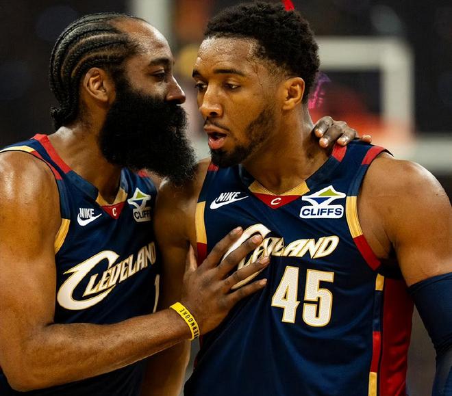 哈登28+5抢断率队双杀猛龙 骑士三巨头合砍80分