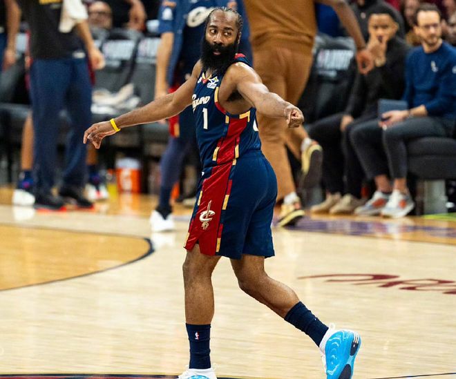 哈登28+5抢断率队双杀猛龙 骑士三巨头合砍80分