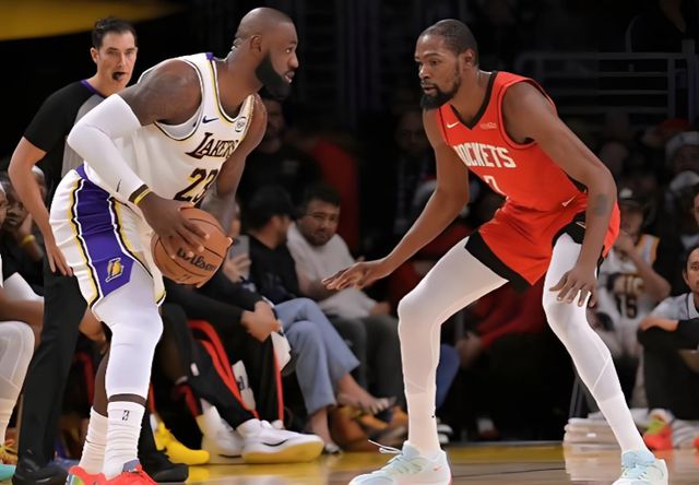 残阵湖人强势掀翻火箭 系列赛2-0领先引热议