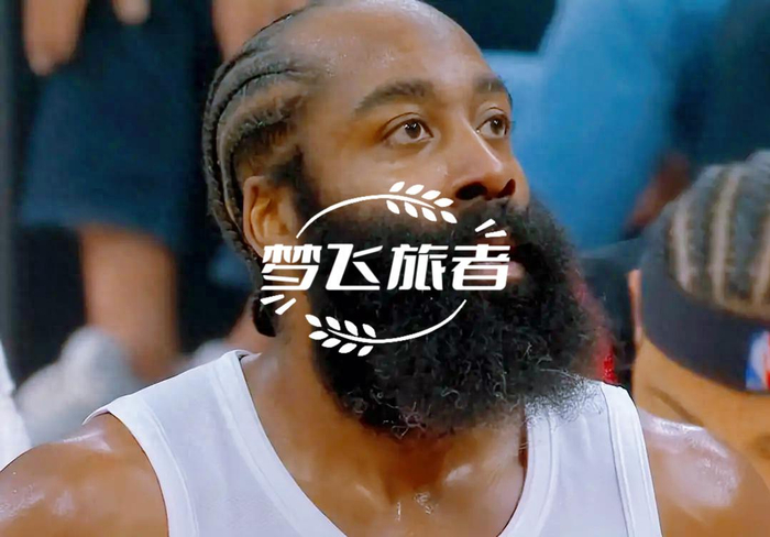 哈登替补席捡球遭巴雷特怒斥，边界感成焦点